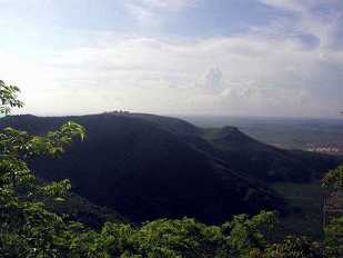 灵鹫山名由来